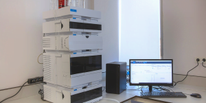 实验室计算机高效液相色谱系统